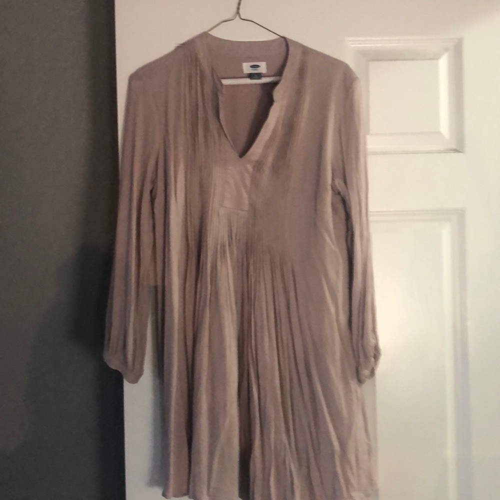 Old Navy chiffon dress (M) - long sleeved